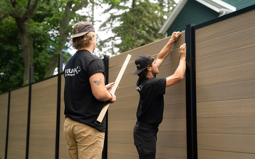 Clôture composite Brossard Longueuil Boucherville