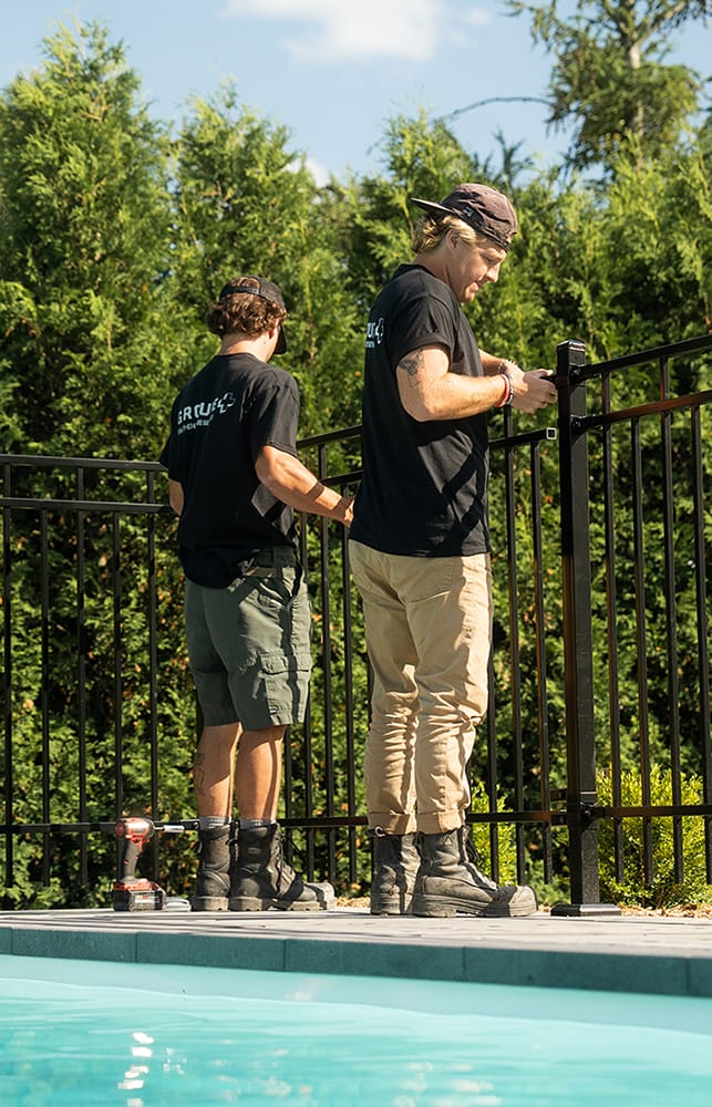 Ornamental fence Brossard Longueuil Boucherville