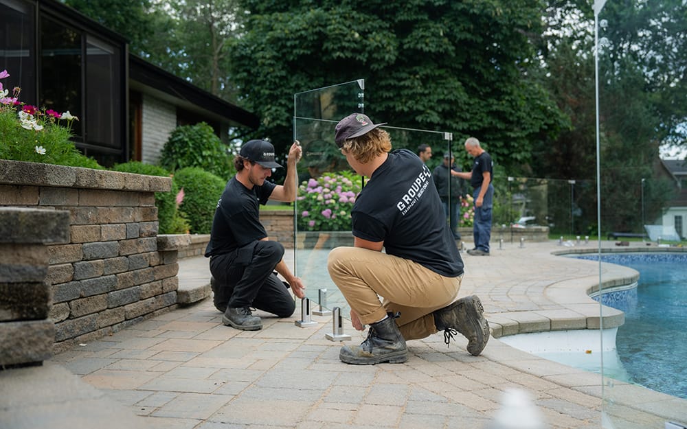 Glass fence Brossard Longueuil Boucherville